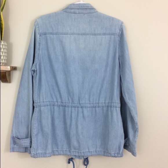 Max Studio Chambray Utility Anorak Jacket Jeans - Picture 2 of 7